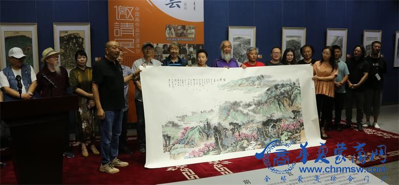 苏州文学艺术界联合会向巴彦淖尔市民族美术馆捐赠作品《天赋河套》_看图王.JPG